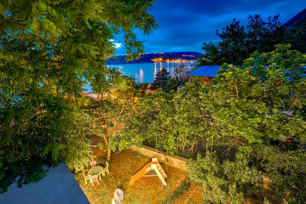 Holiday Home Zita Кралєвиця Екстер'єр фото